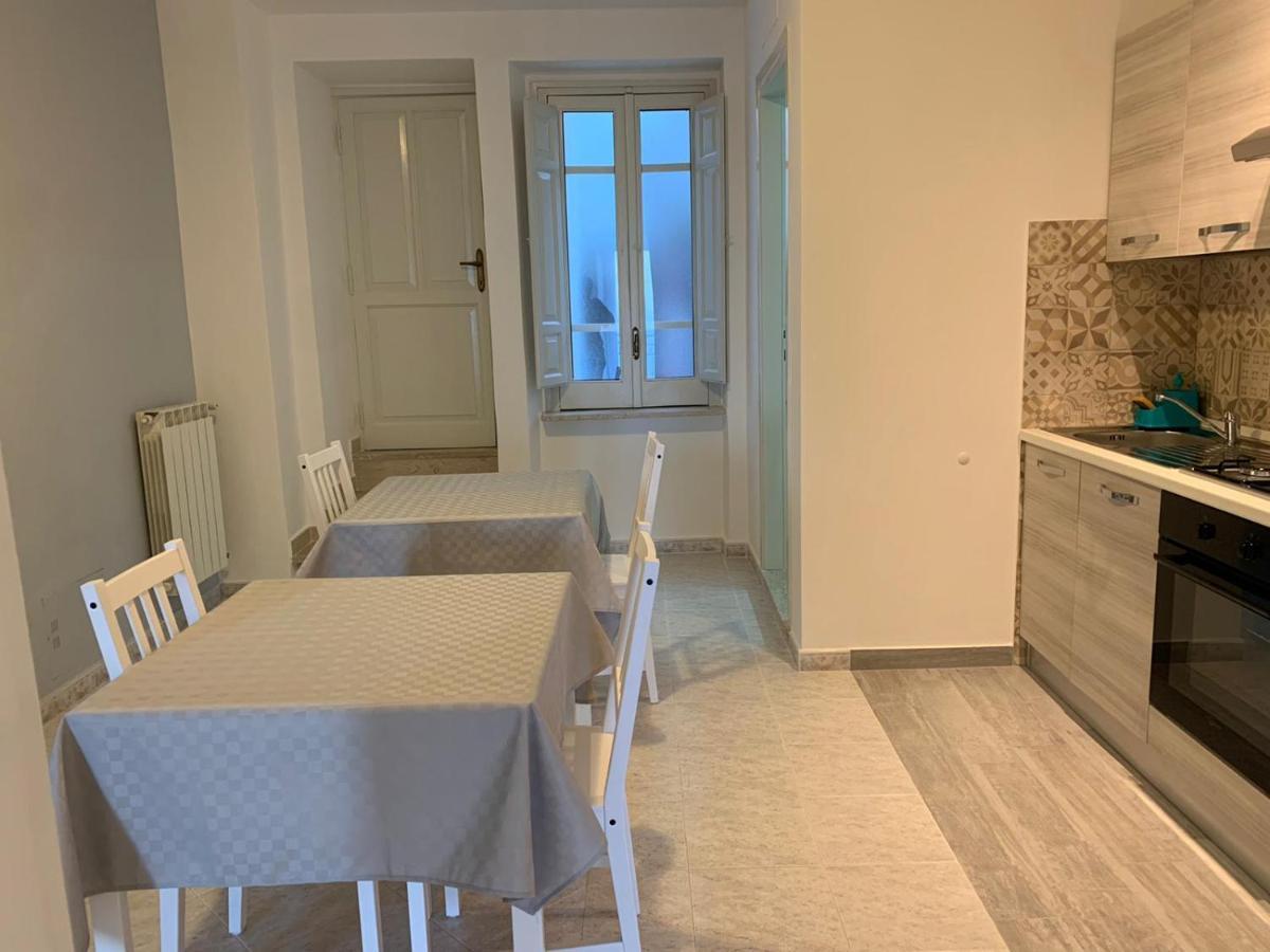 Il Nido Delle Rondini Apartman Formia Kültér fotó