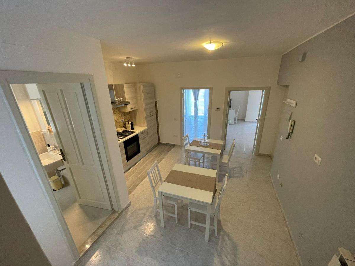 Il Nido Delle Rondini Apartman Formia Kültér fotó