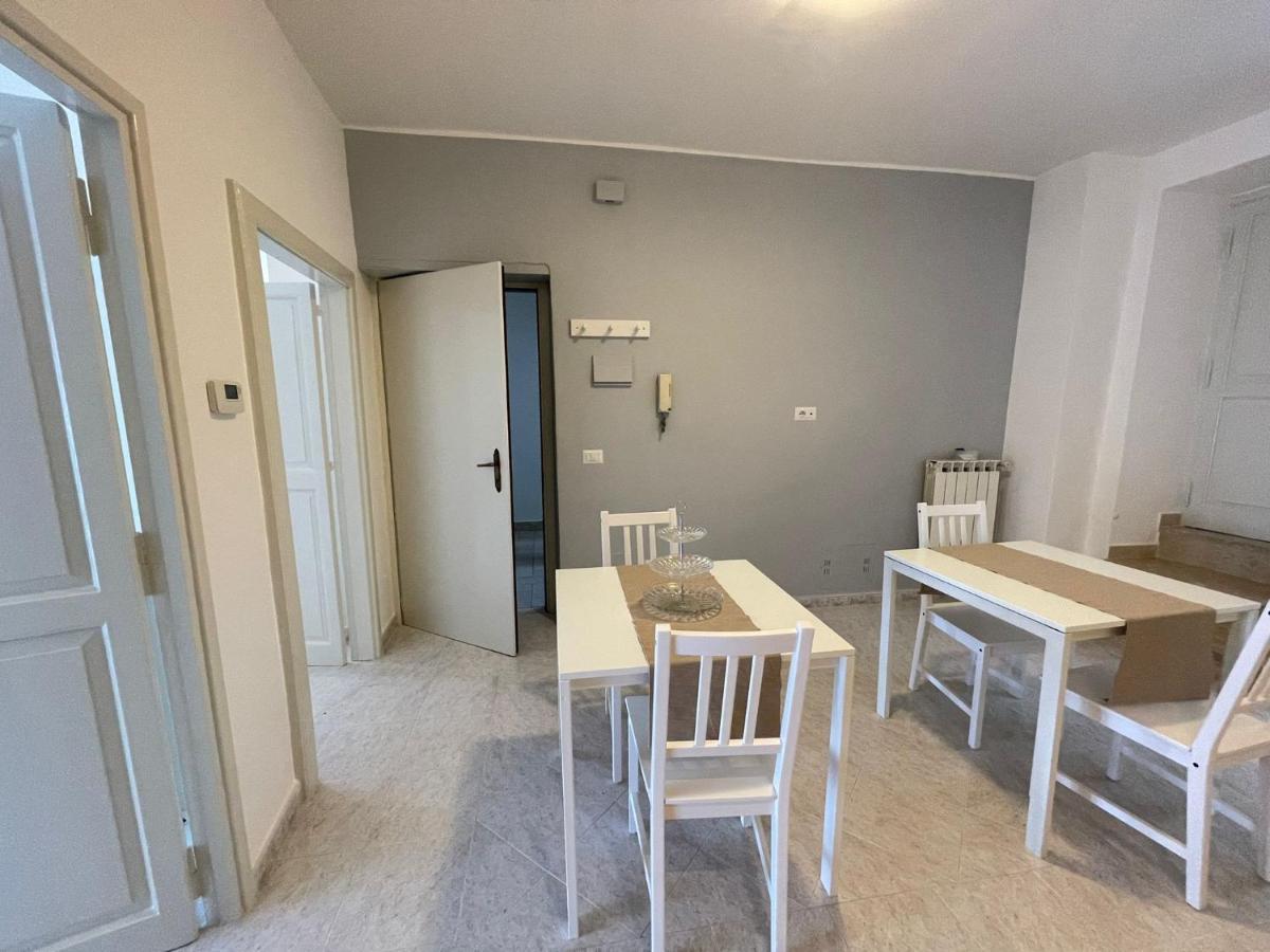 Il Nido Delle Rondini Apartman Formia Kültér fotó