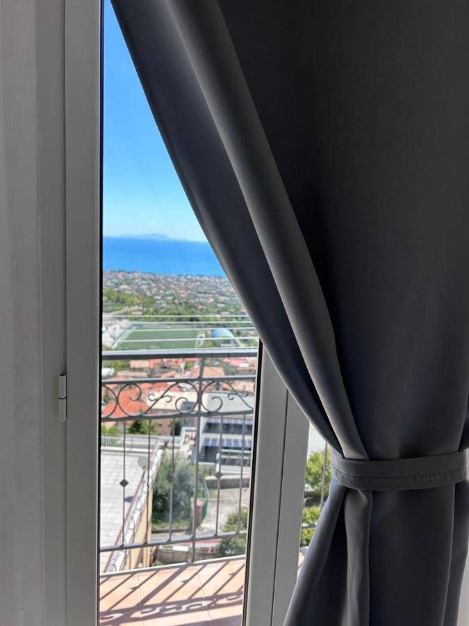 Il Nido Delle Rondini Apartman Formia Kültér fotó