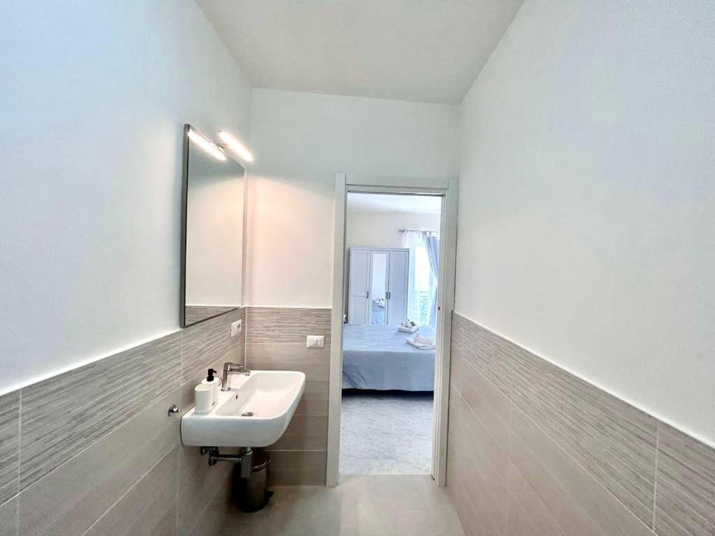 Il Nido Delle Rondini Apartman Formia Kültér fotó