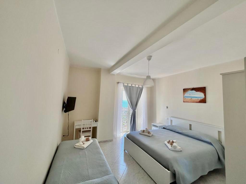 Il Nido Delle Rondini Apartman Formia Kültér fotó